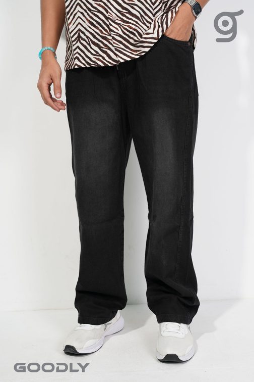 Classic Wide-Leg Relaxed Fit Jeans - Image 4