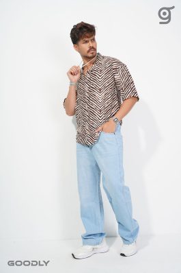 Classic Wide-Leg Relaxed Fit Jeans