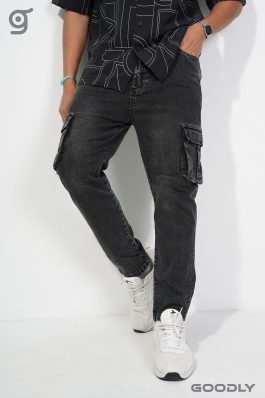 Modern Fit Stitch Cargo Jeans