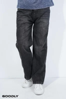 Classic Wide-Leg Relaxed Fit Jeans
