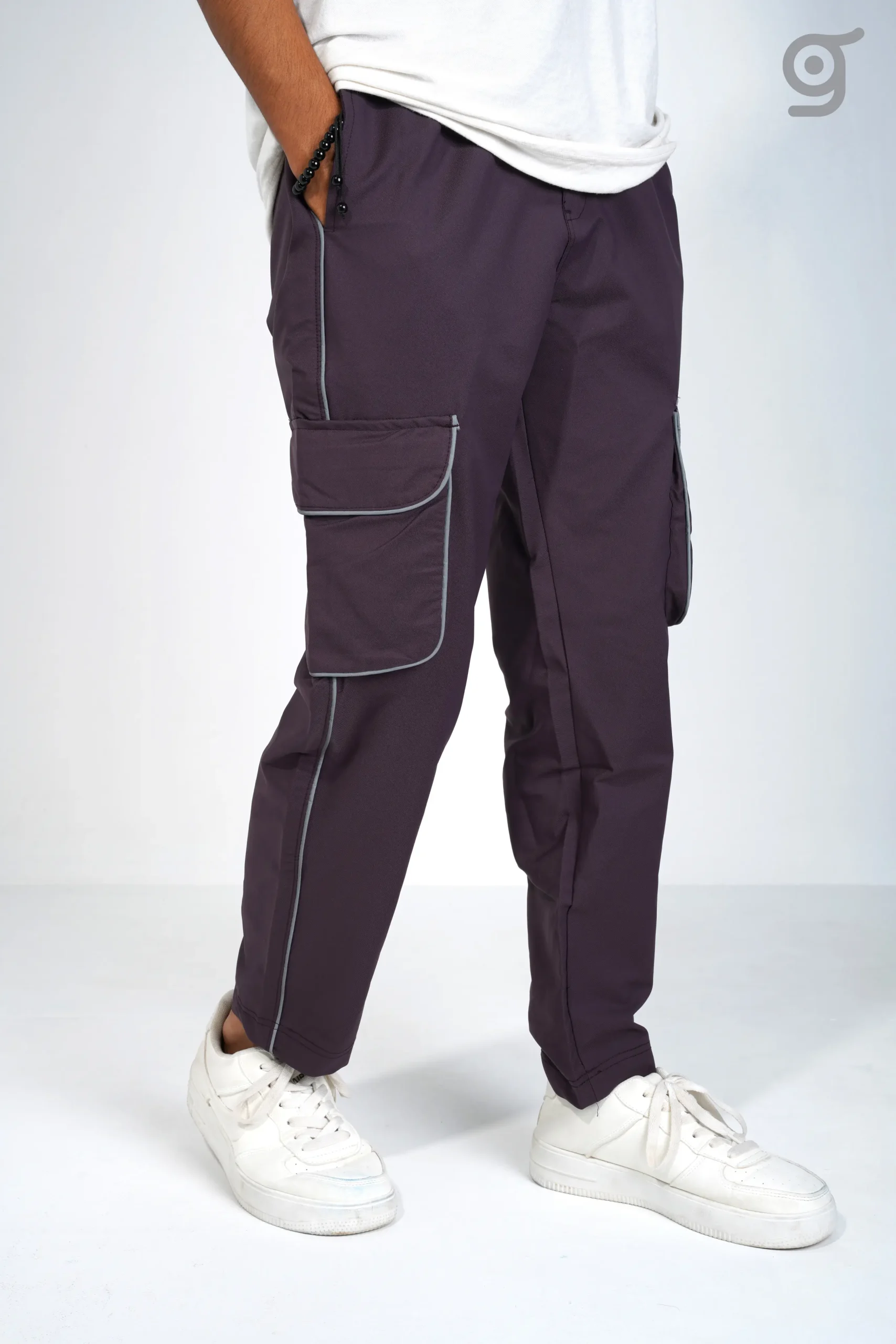 Men’s Travel-Friendly Utility Cargo Jogger - Image 3