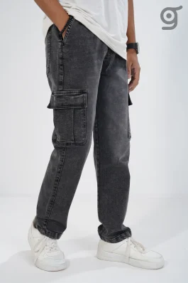 Modern Fit Stitch Cargo Jeans